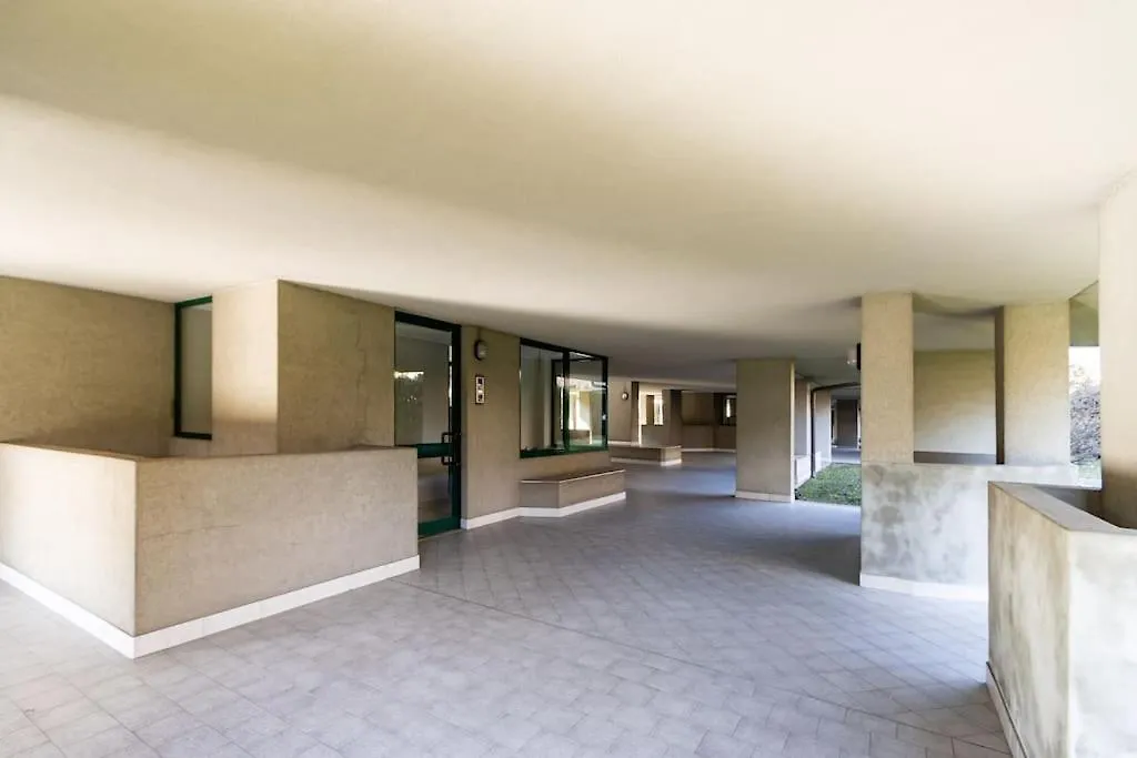 Apartament Monza Monolocale Completo