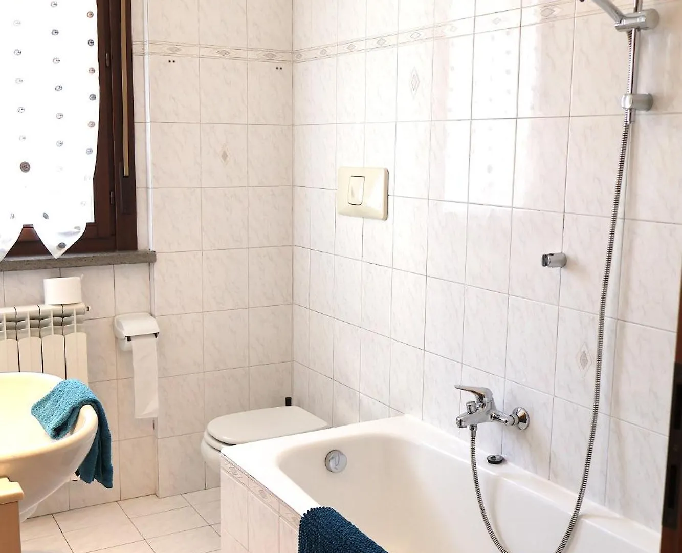 Apartament Monza Monolocale Completo