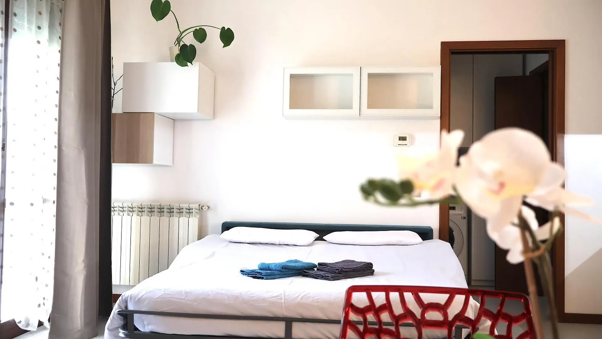 Apartament Monza Monolocale Completo